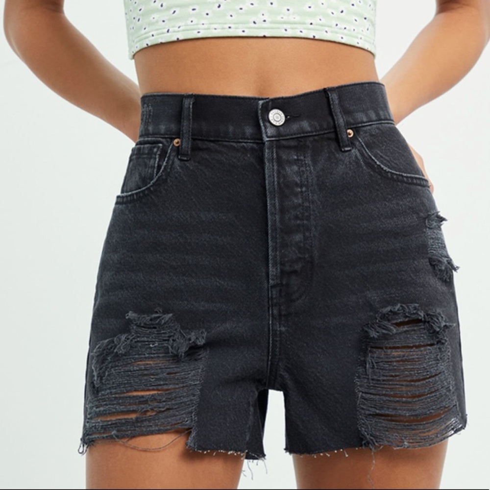 NWT PacSun Thrashed Denim High Waisted Icon Shorts 27 Black
